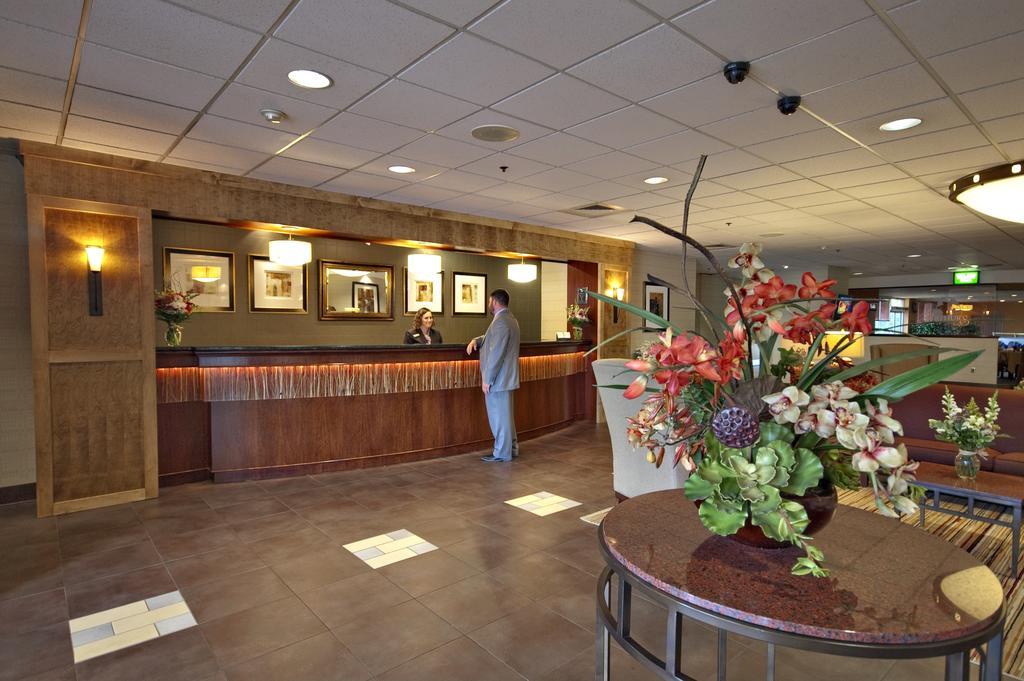 Exton Hotel And Conference Center Eksteriør billede